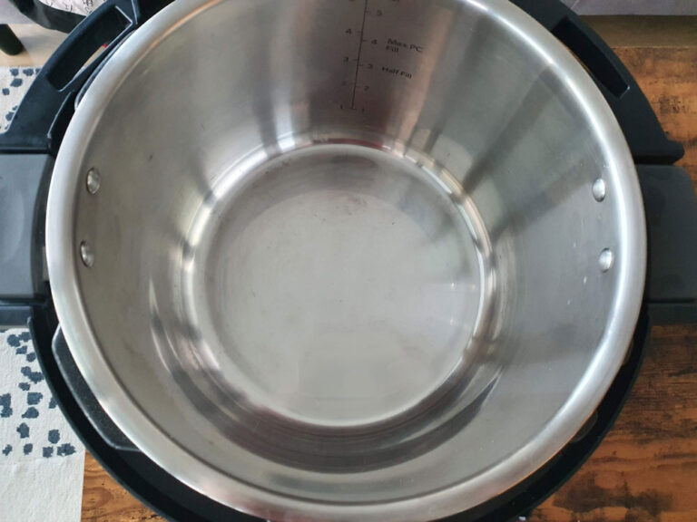 How to Clean a Burnt Instant Pot Liner A Pressure Cooker Kitchen