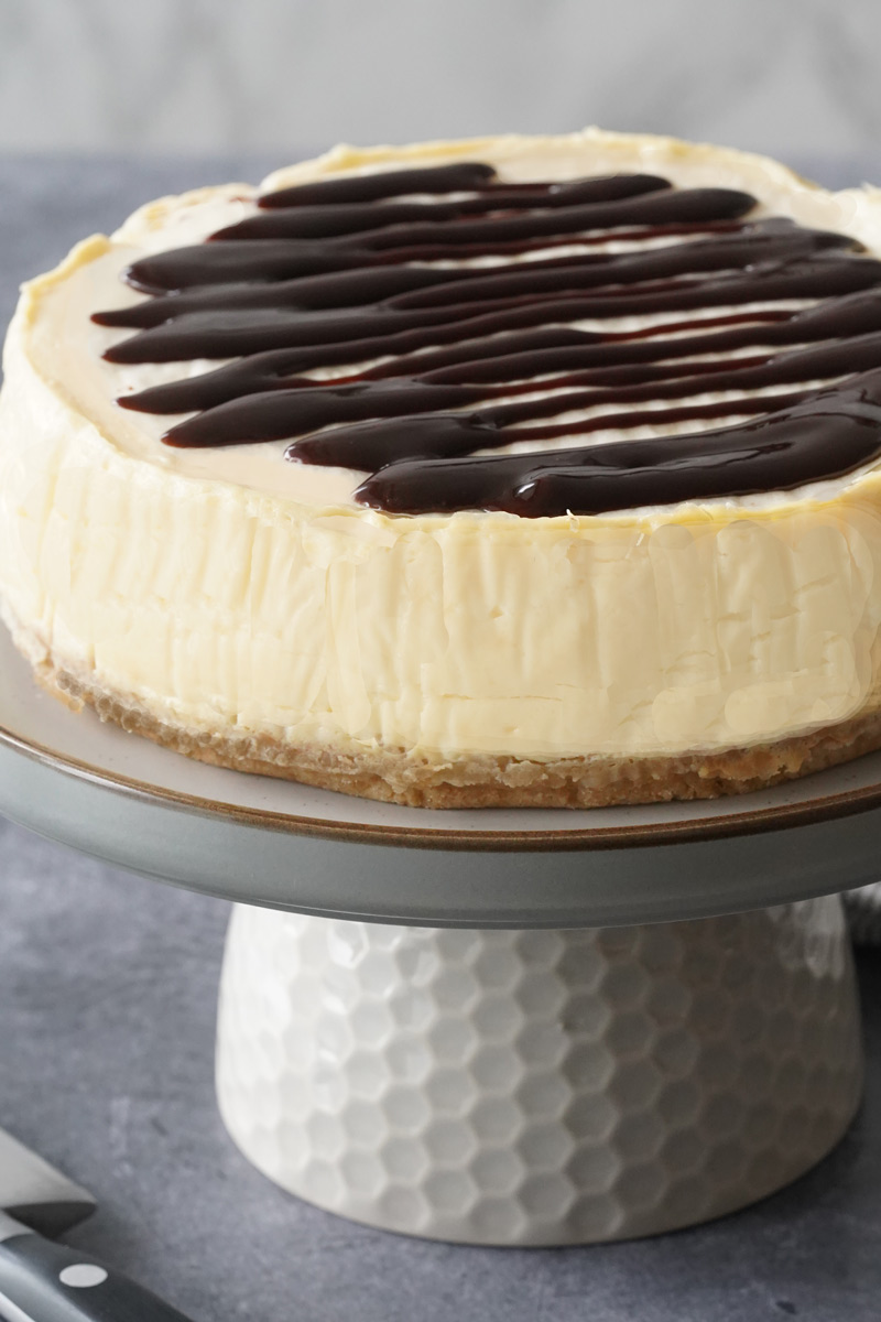Instant Pot cheesecake with chocolate topping