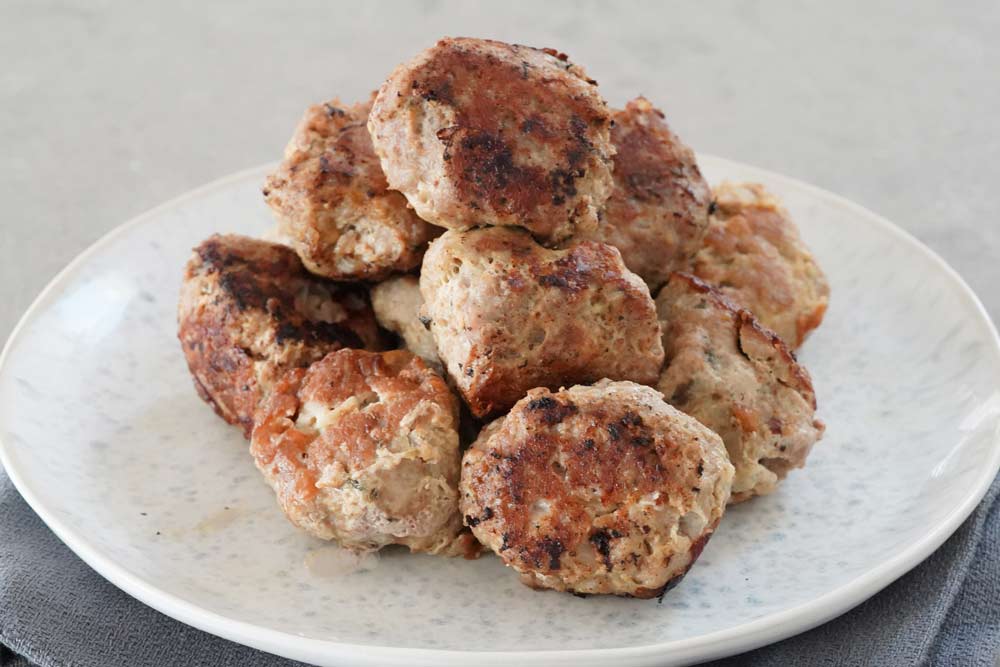 A pile of Turkey meatballs