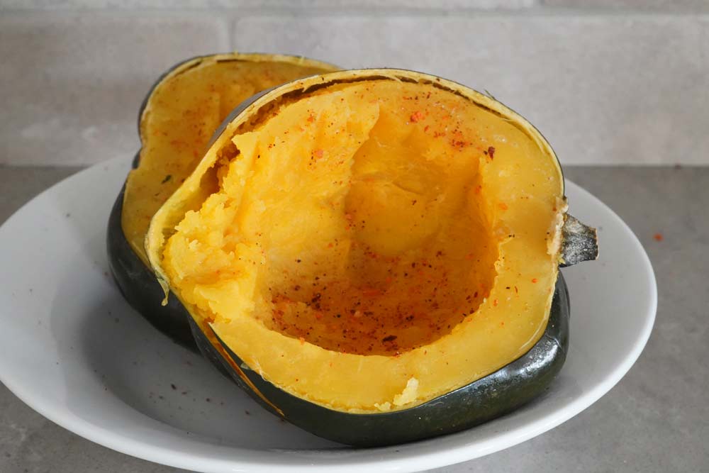 Cooked acorn squash
